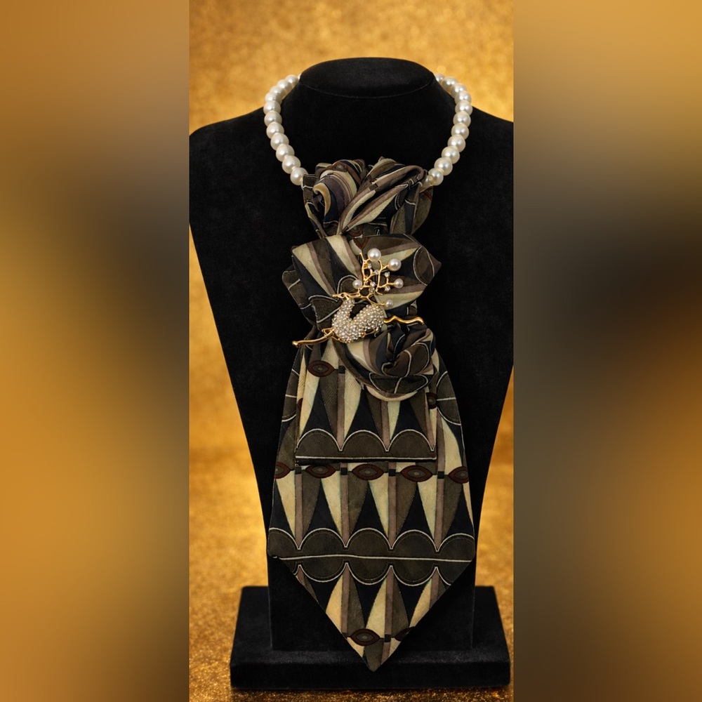 NWOT Handmade 100% Silk Tie Necklace Statement Pearl Rhinestone One of a Kind